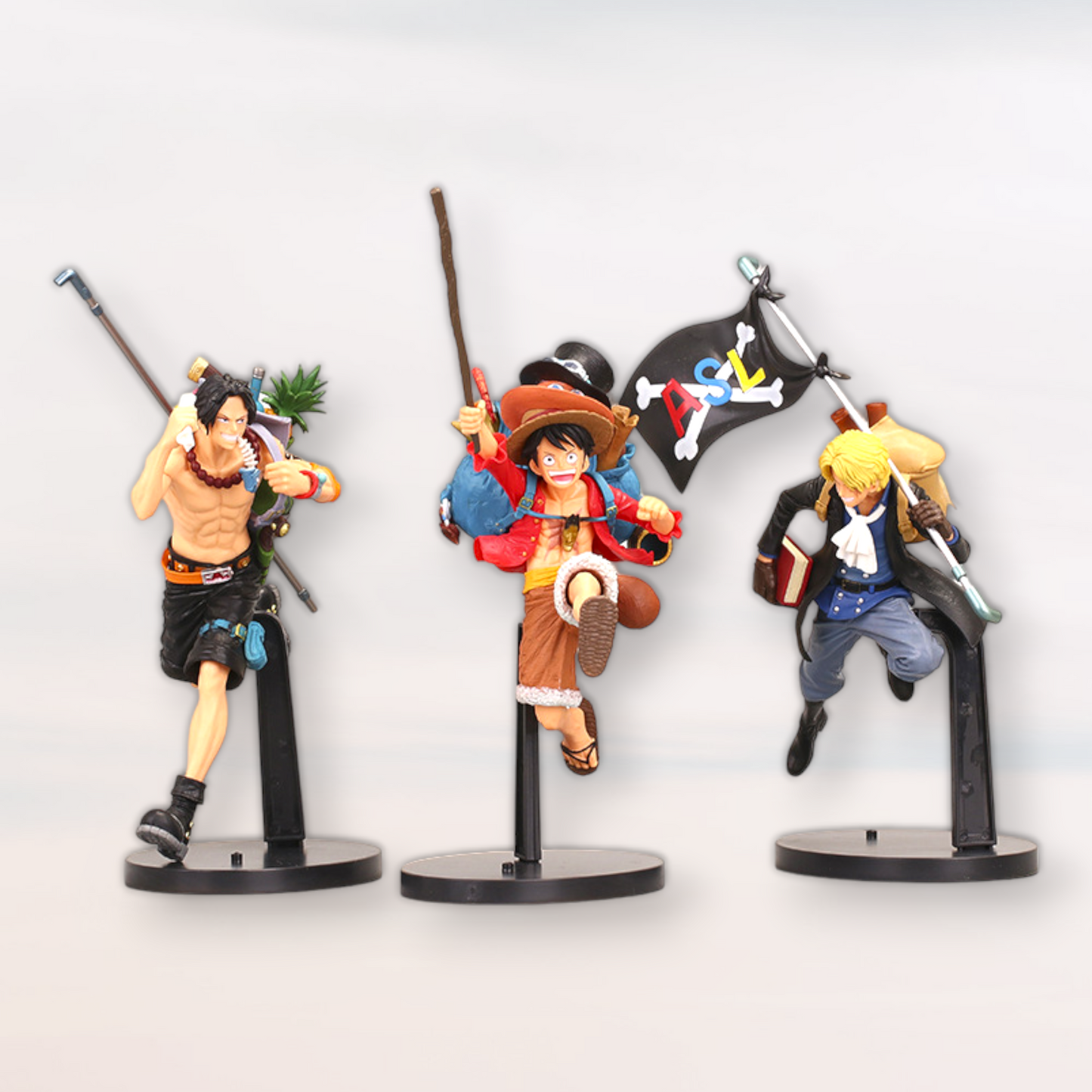 Figurines Luffy / Ace / Sabo / Garp